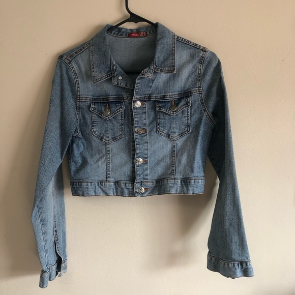 Midriff Jean Jacket - Picture 2 of 4
